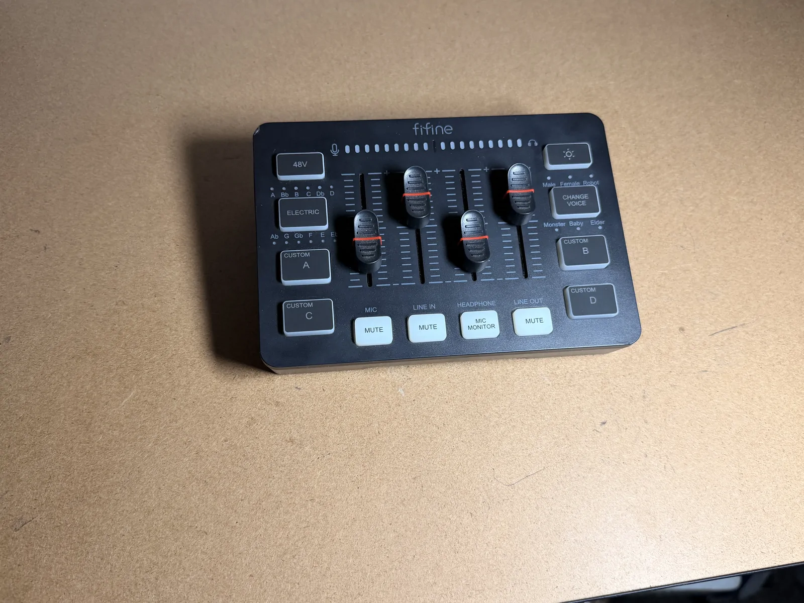 Console audio FIFINE AmpliGame SC3 – Mixer USB avec effets vocaux - Image 5