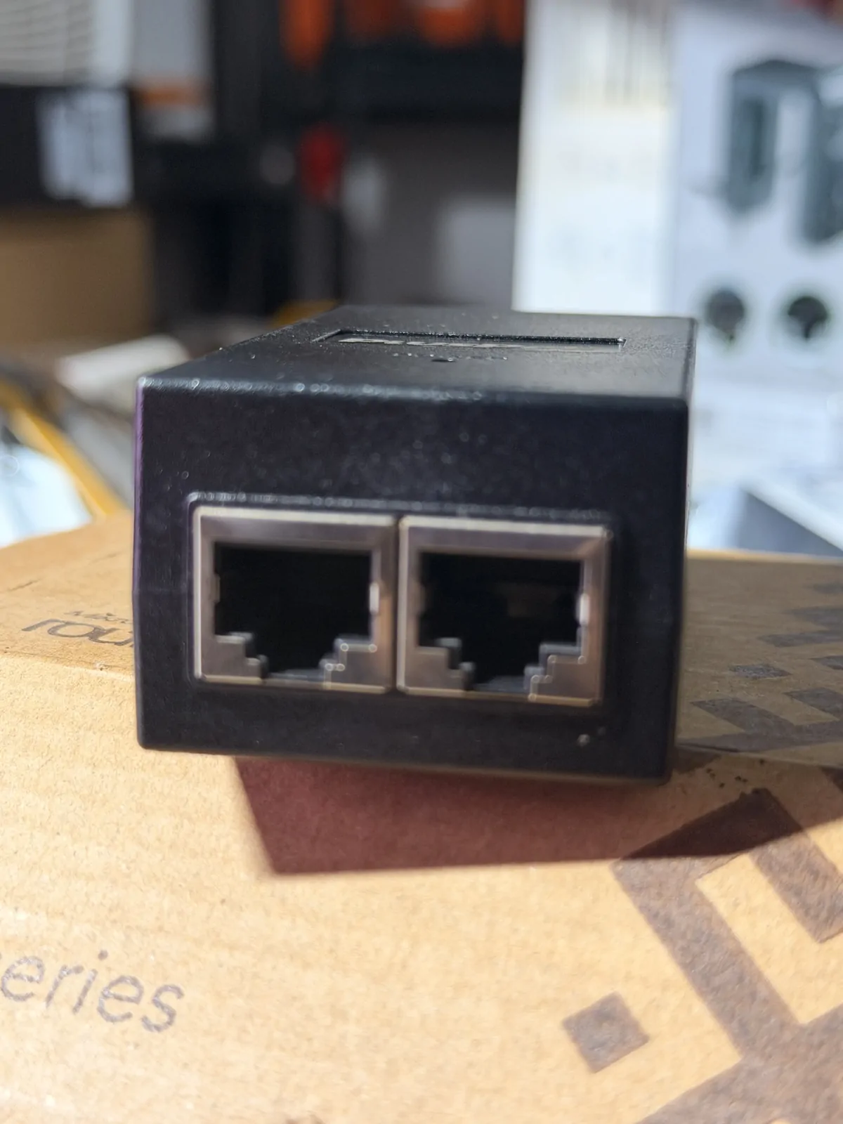 Injecteur Gigabit PoE+ PlusPoE 24 V / 1 A – Modèle POE240100G – Image 5