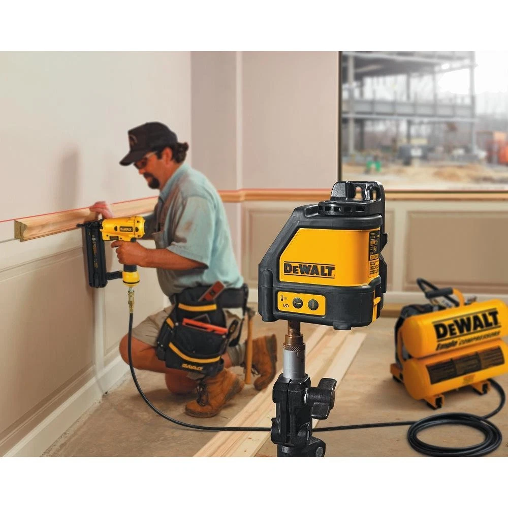 Niveau laser DEWALT avec mallette de transport - Image 7