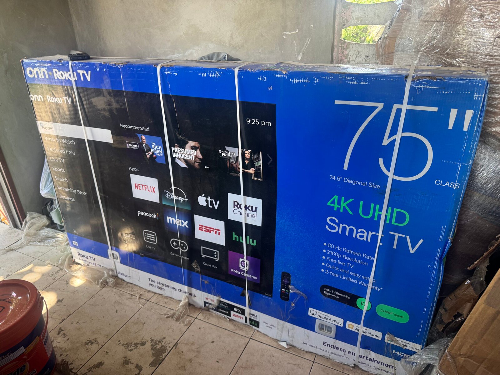 TV 75″ – Smart TV 4K UHD onn. Roku – Image 8