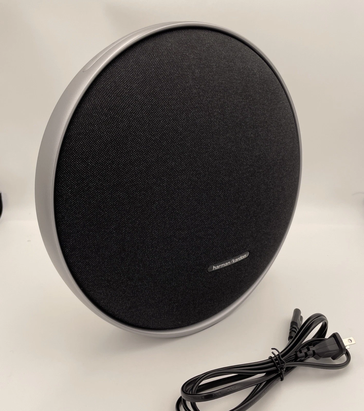 Harman Kardon Onyx Studio – Enceinte Bluetooth sans fil
